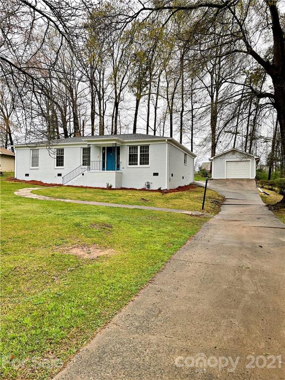 6607 Elmwood Circle