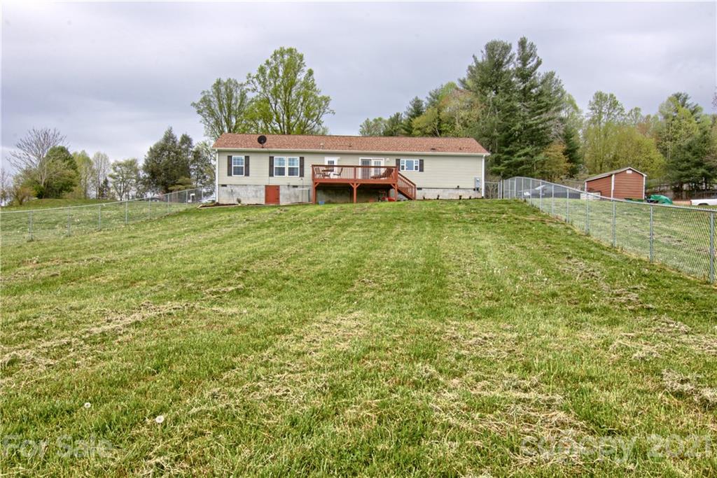 1068 Chestnut Gap Road