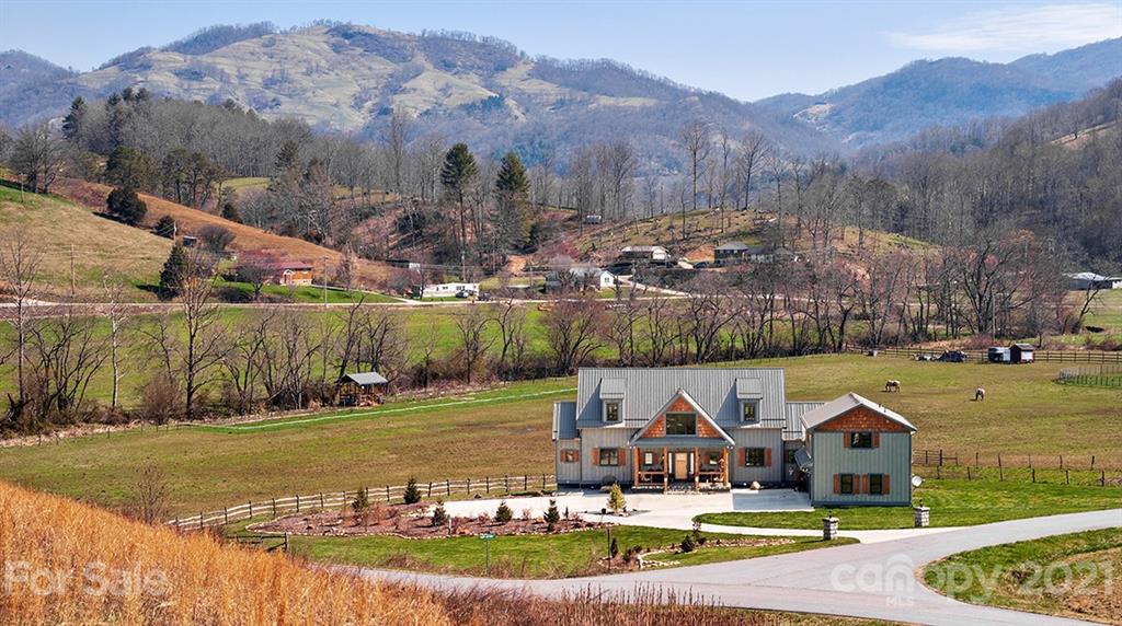 15 Sandy Bottoms Drive