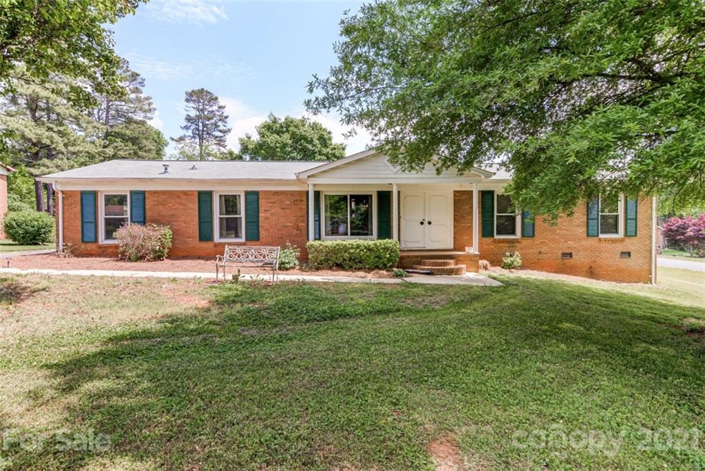 9590 Pleasant View Lane
