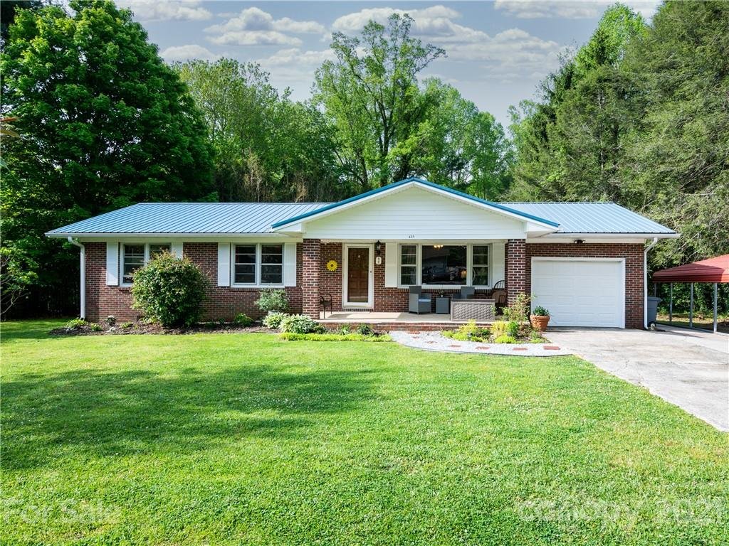 425 N Harper Drive