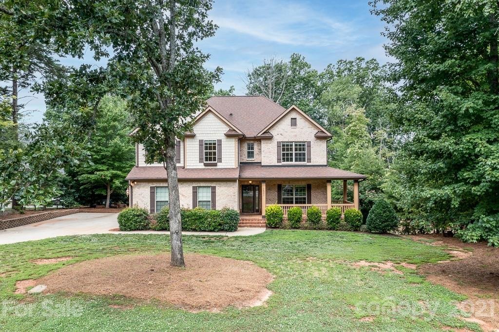 16301 Twin Cove Drive