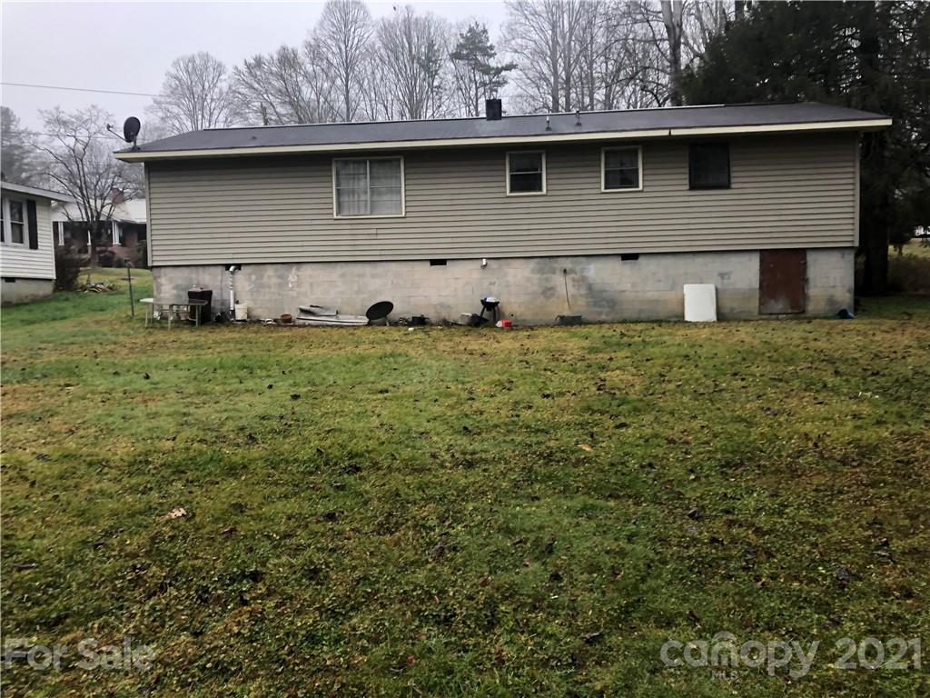 89 Mcminn Avenue