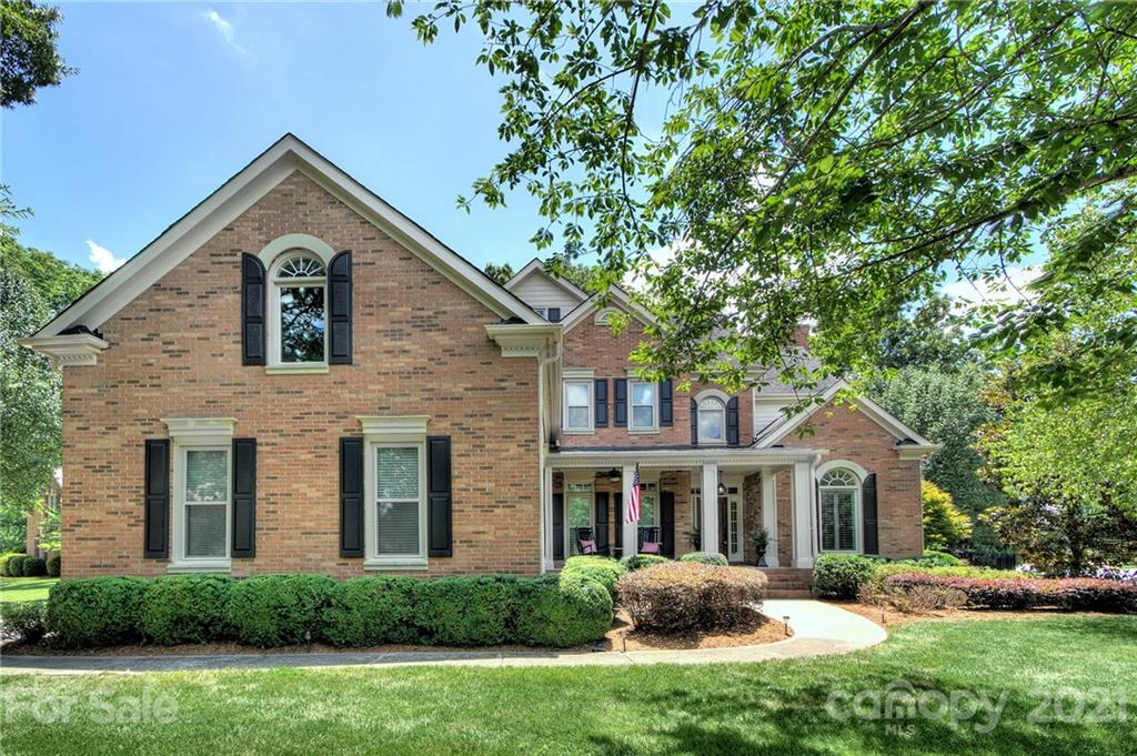 500 Clear Wood Court