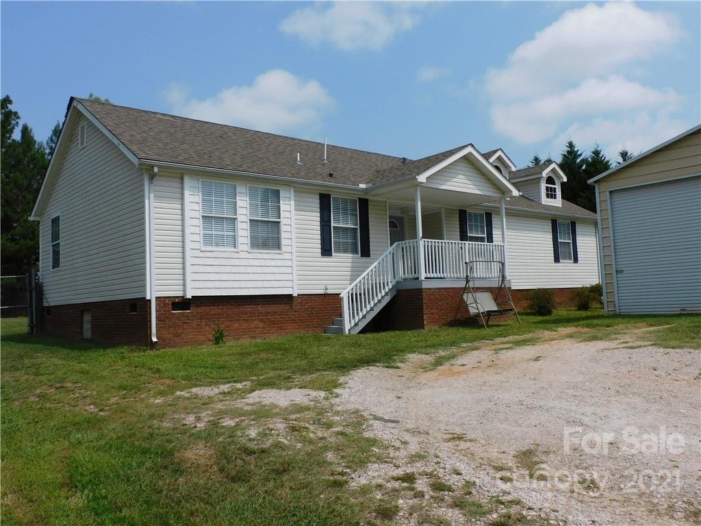 105 Tanager Drive