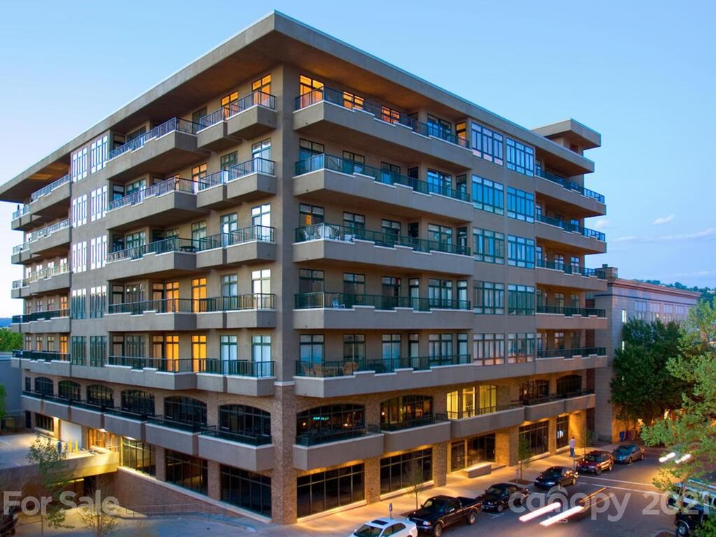 21 Battery Park Avenue 604