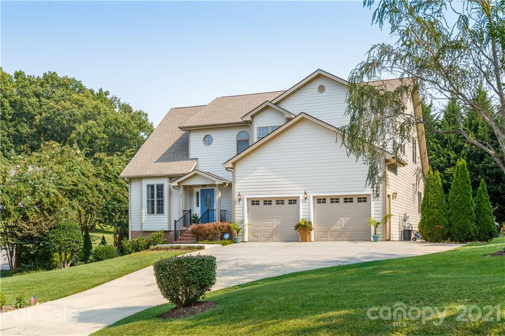 15 Southbrook Drive