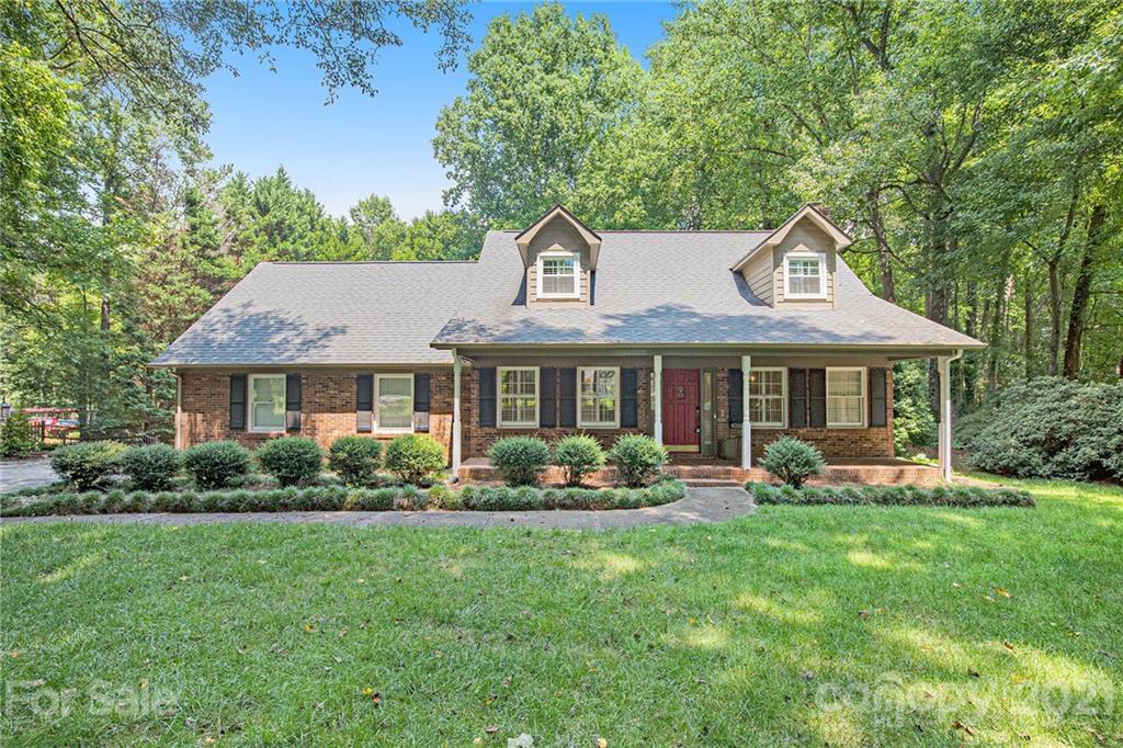 4524 Hickory Grove Road