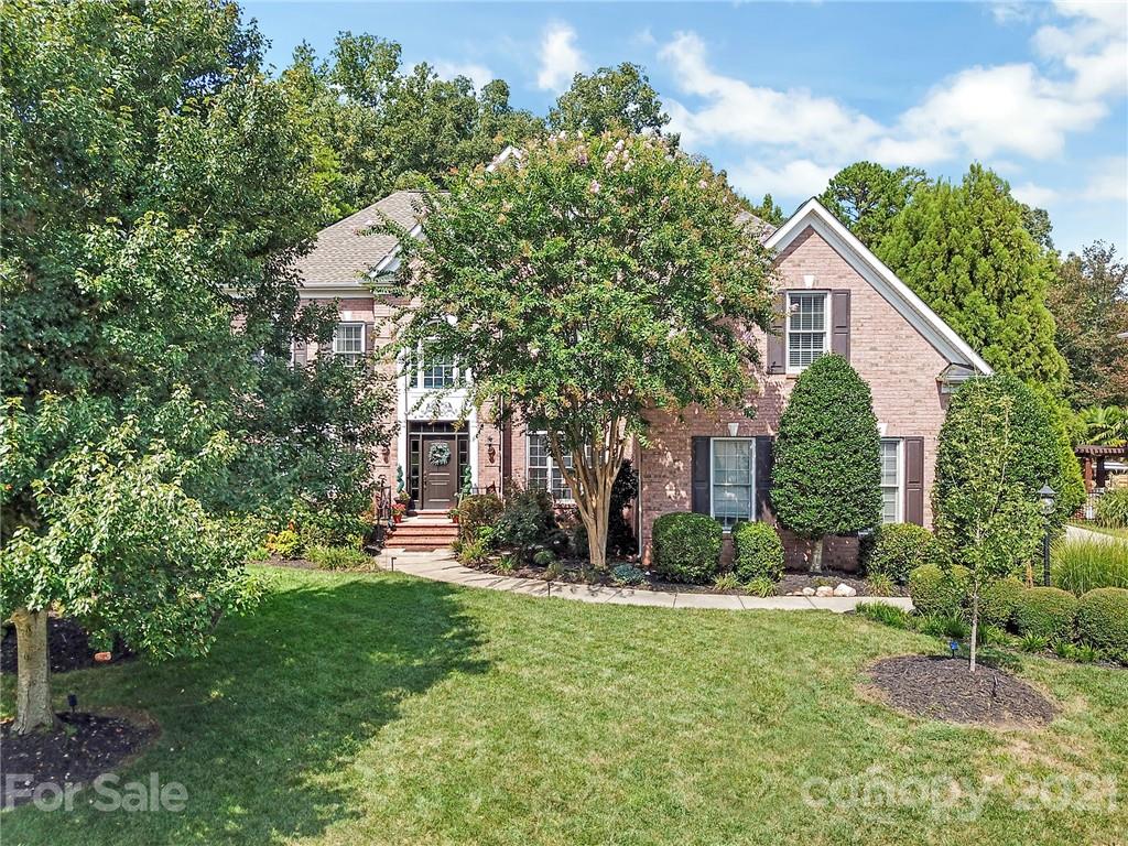 6804 Wesley Glen Drive