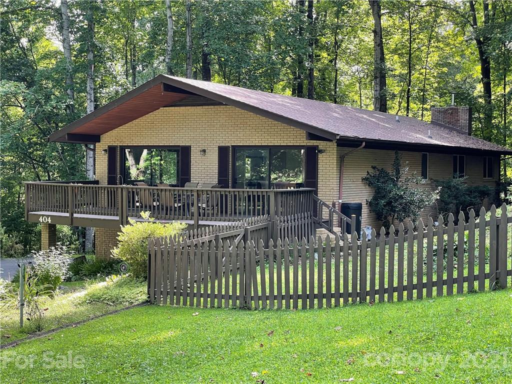404 Sky Ridge Lane