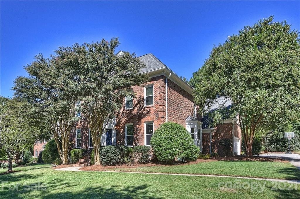 6509 Hunter Pine Lane