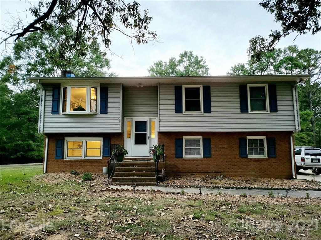 4530 Springview Drive