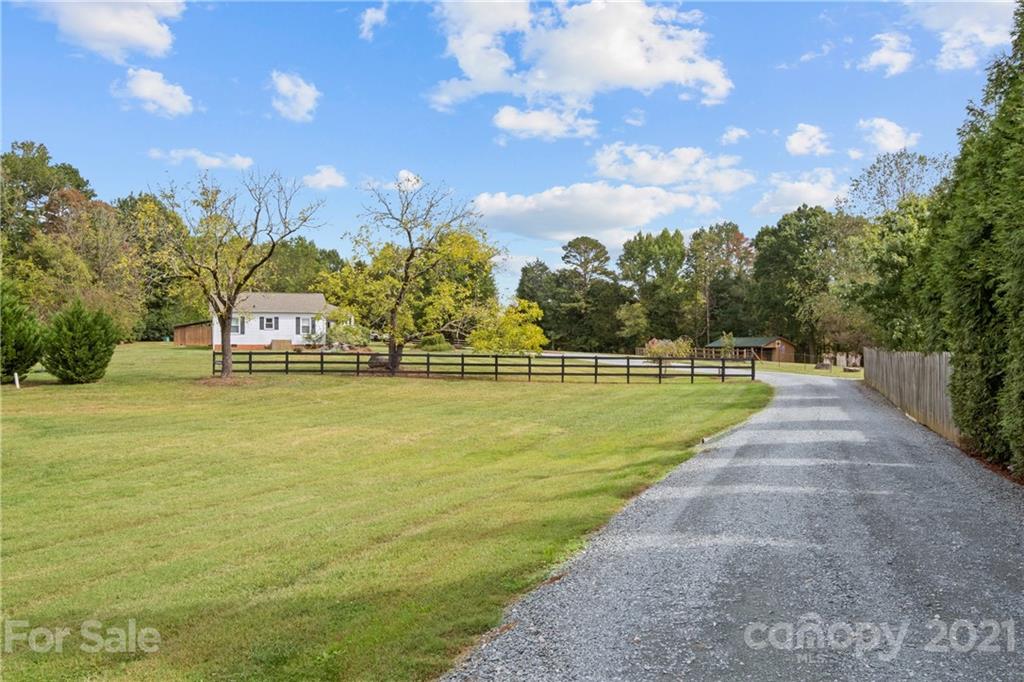 3024 Stevens Schultz Lane