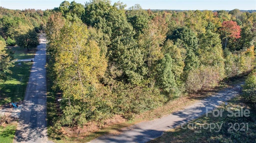 320 Laurel Crest Drive