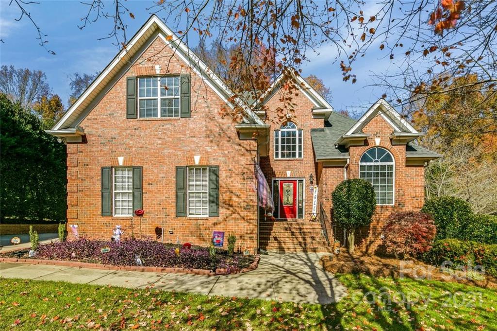 1011 Potters Bluff Road