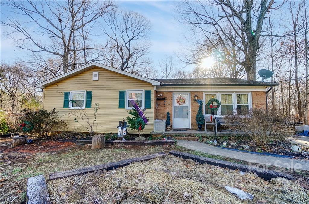 1308 Northwoods Drive