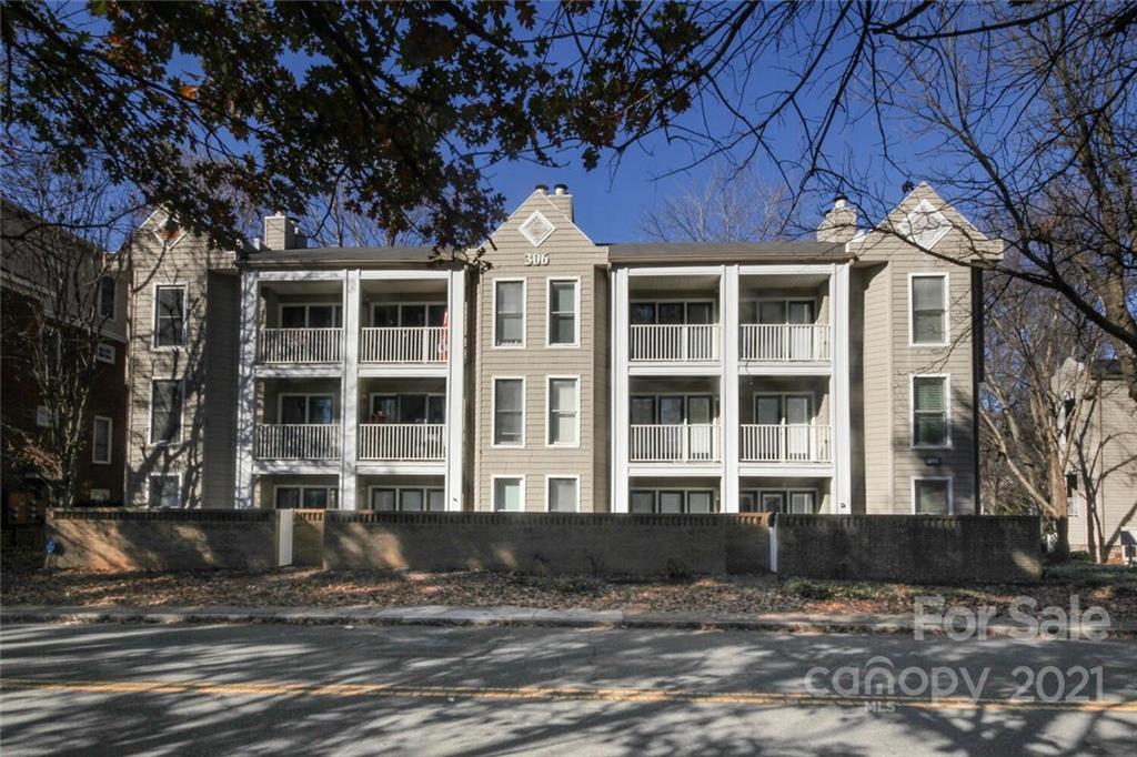 306 S Cedar Street 2