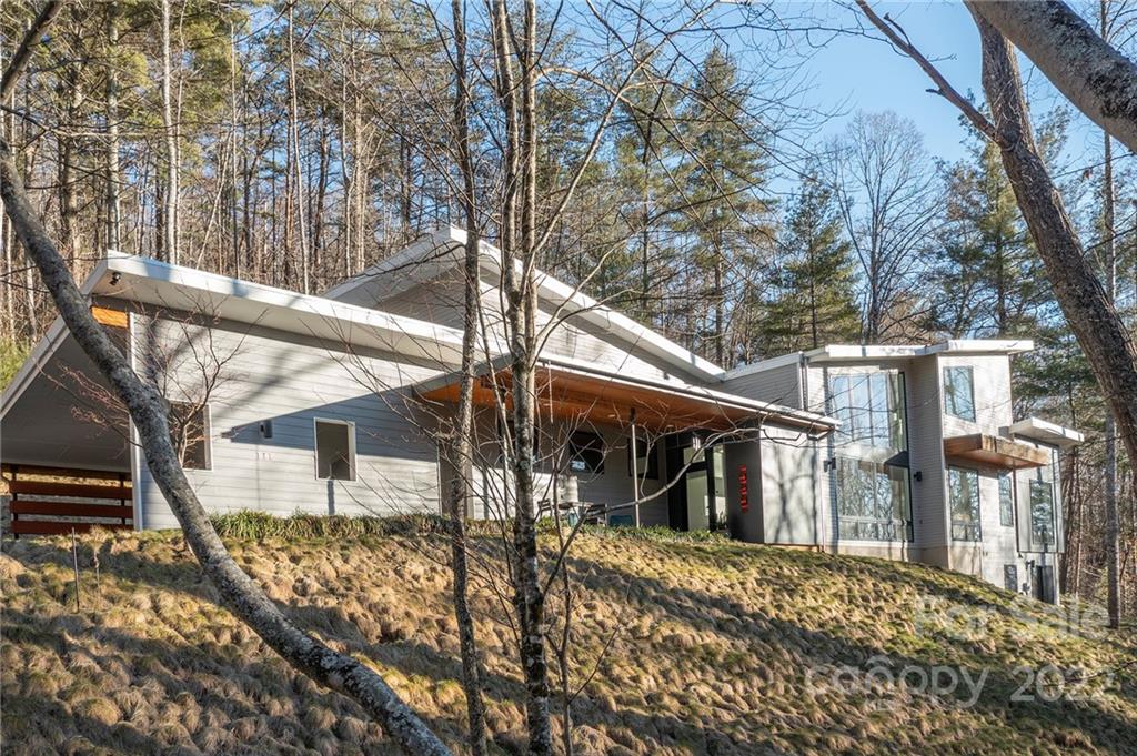 111 Carter Cove Road