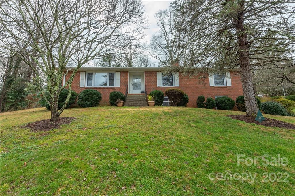 107 Pine Tree Drive
