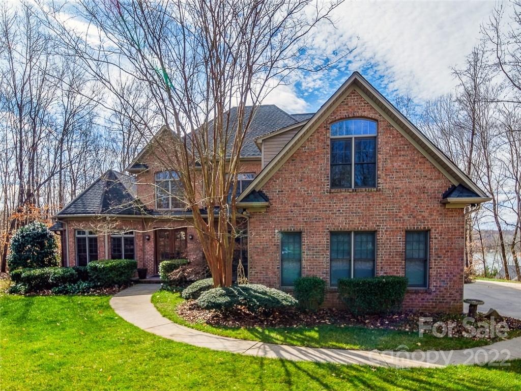 4621 River Bluff Court