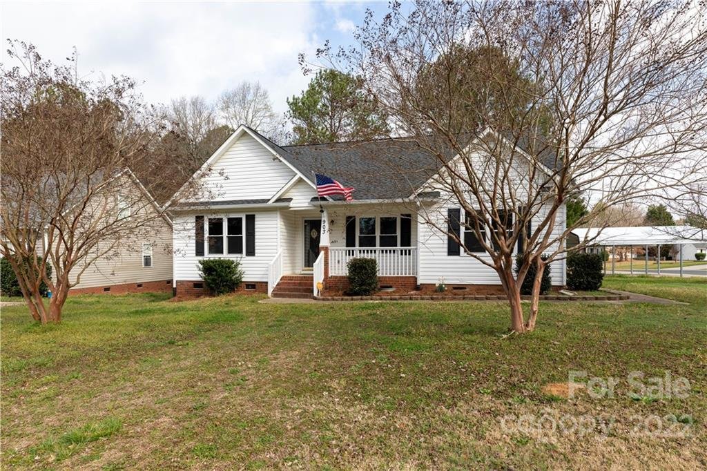 903 Sweetgrass Lane