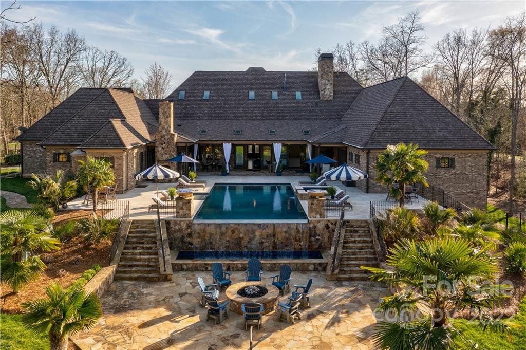 4419 Parview Drive