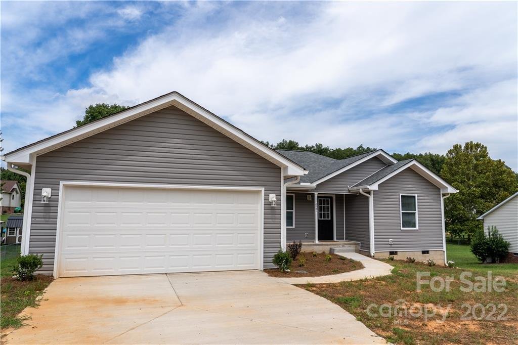 627 Mountain Place