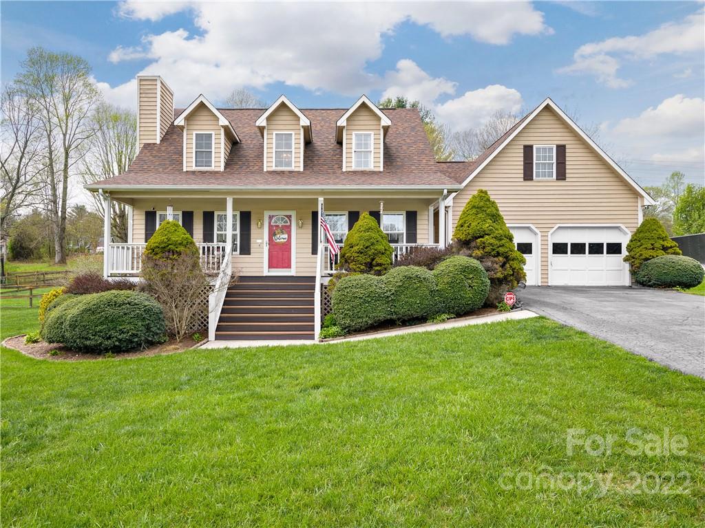 3 Mallory Meadows Court