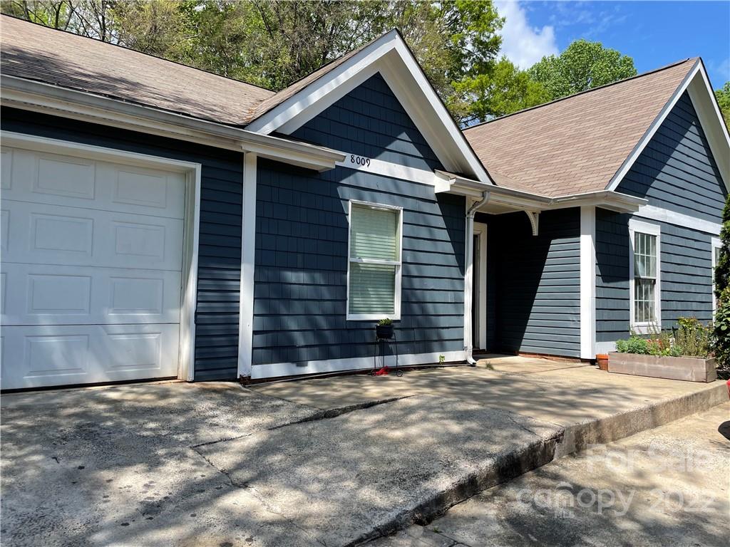 8009 Ivory Court