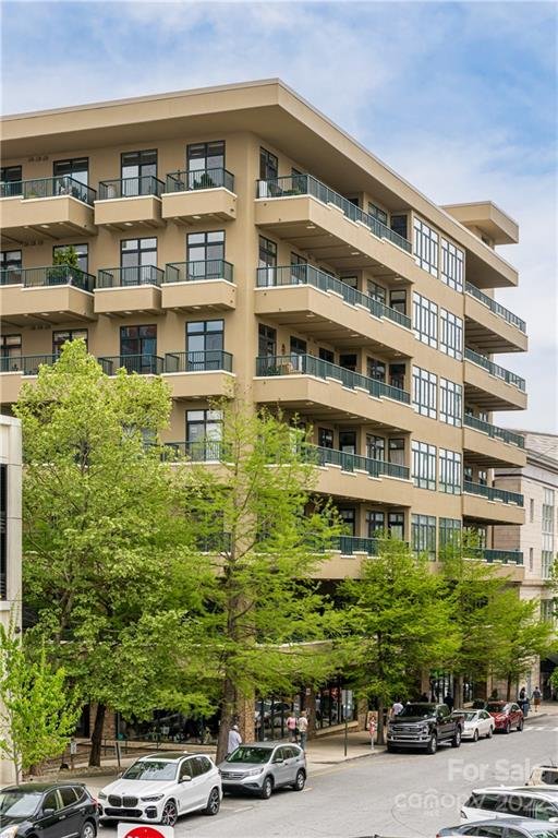 21 Battery Park Avenue 405