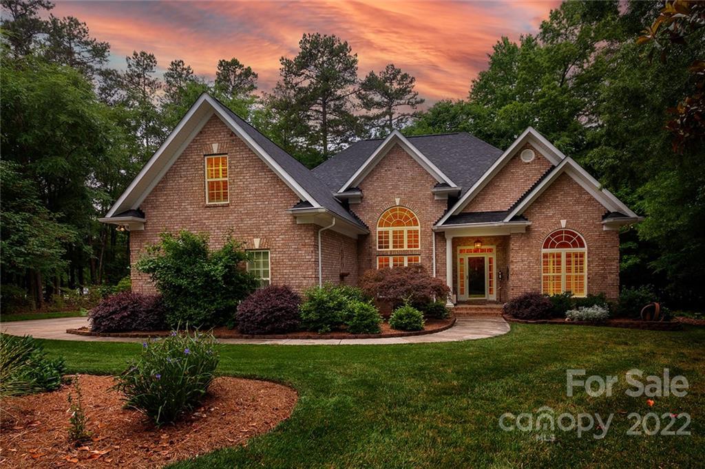 11248 Home Place Lane