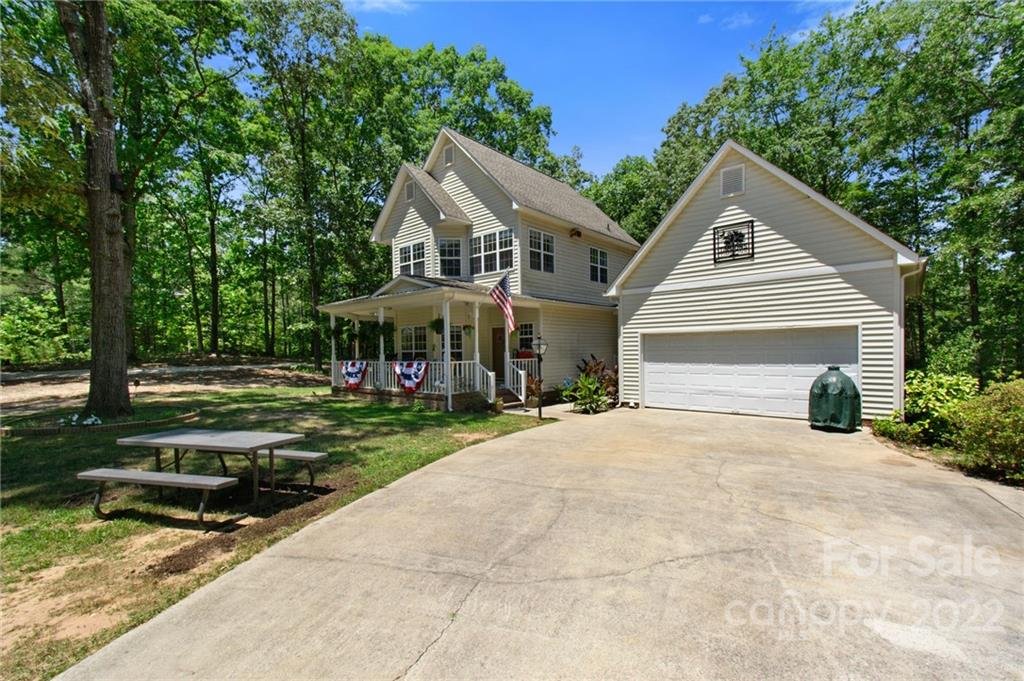 1552 Mack Drive