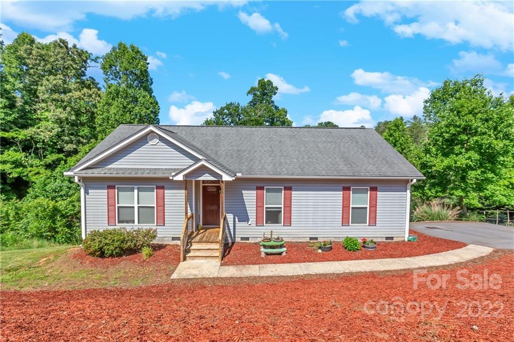 103 Macdougall Lane