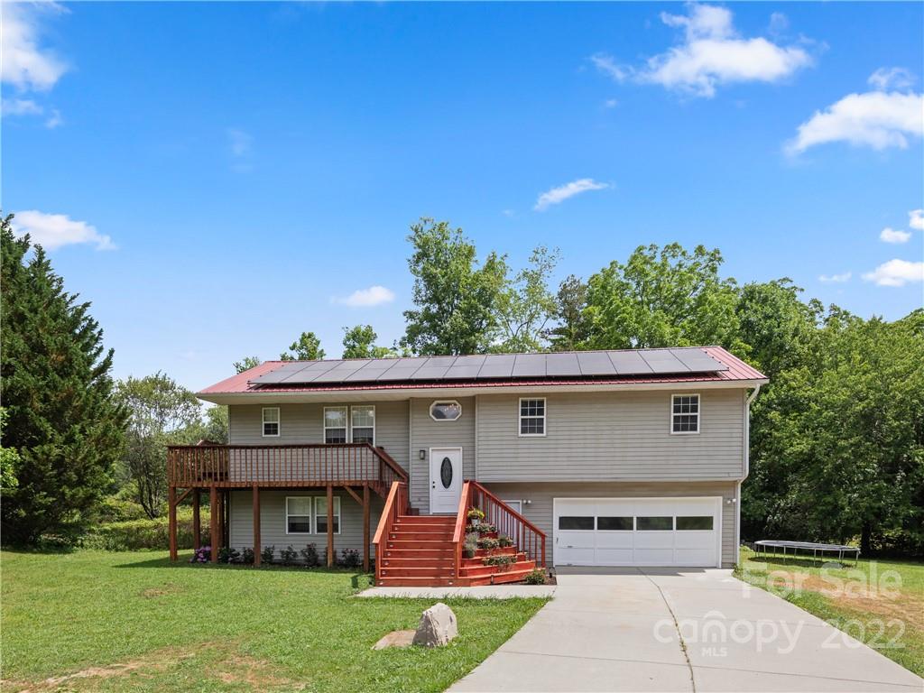 14 Spring Lake Drive