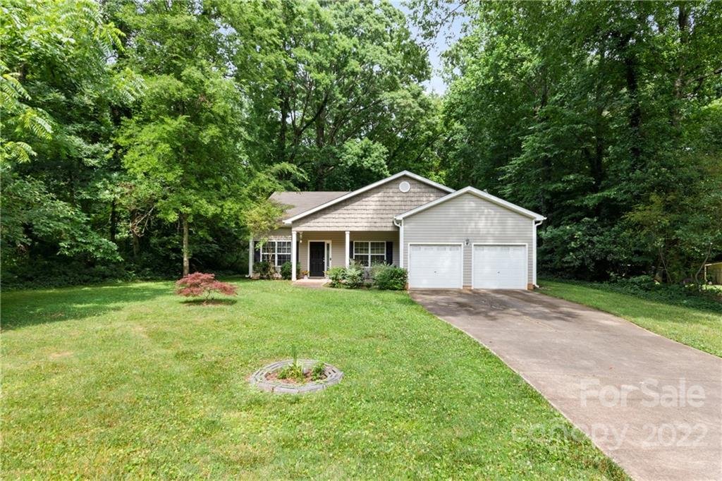 1504 Niagara Circle 27
