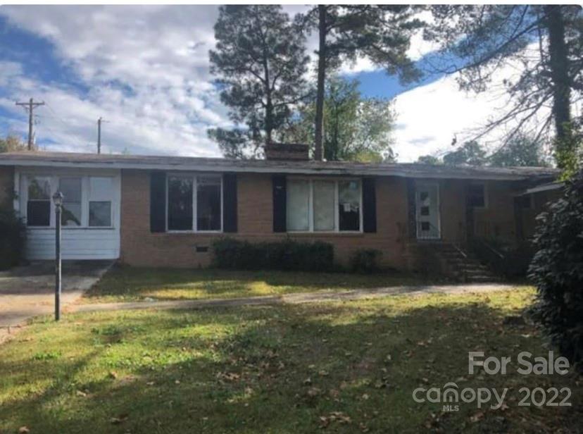 7002 Mountainbrook Drive