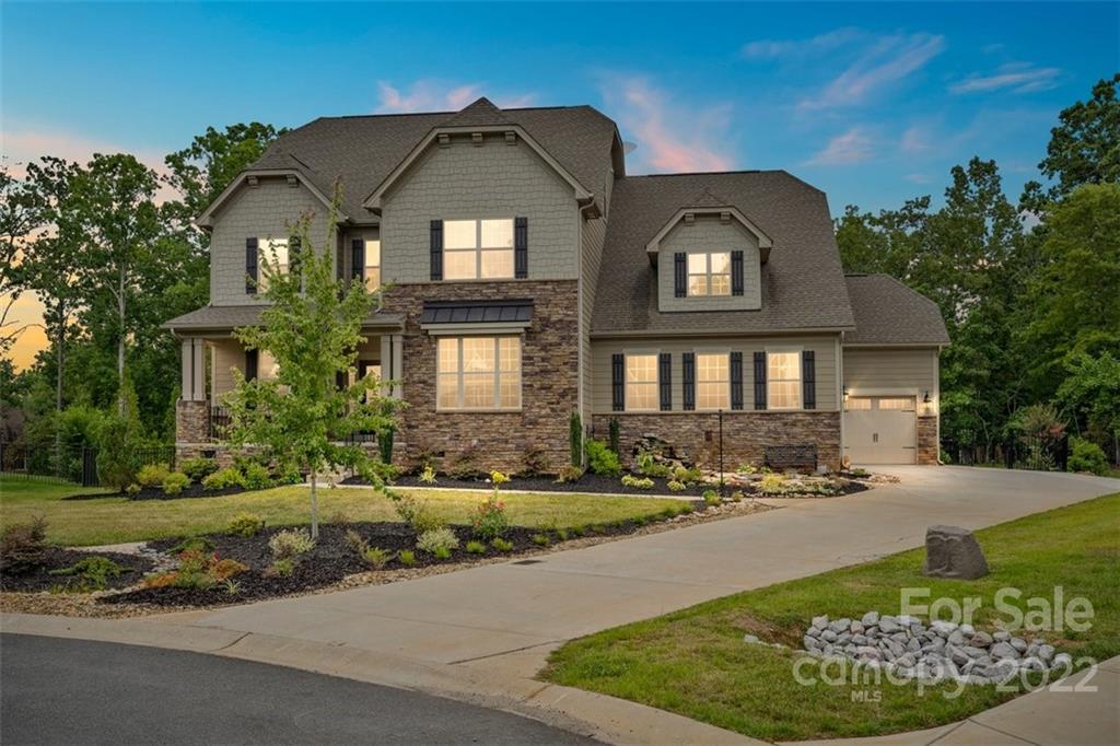 5139 Oak Grove Place