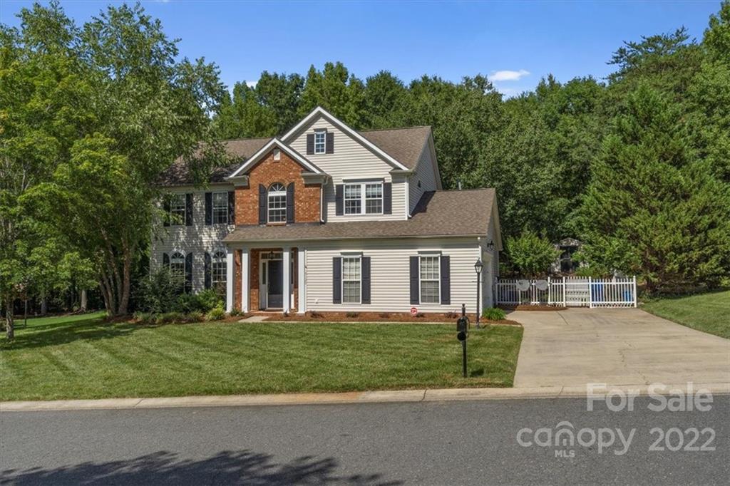 15129 Strathmoor Drive