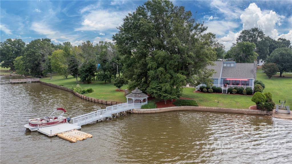 896 Riverview Road 11A