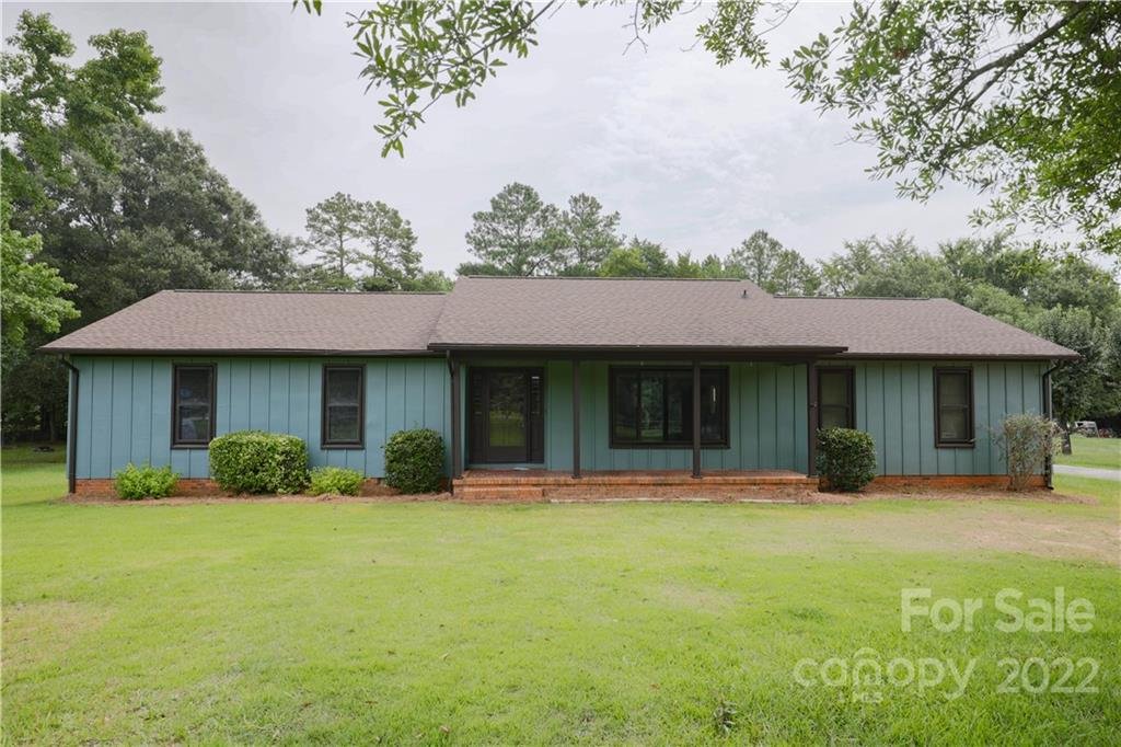 1048 Croatoan Drive