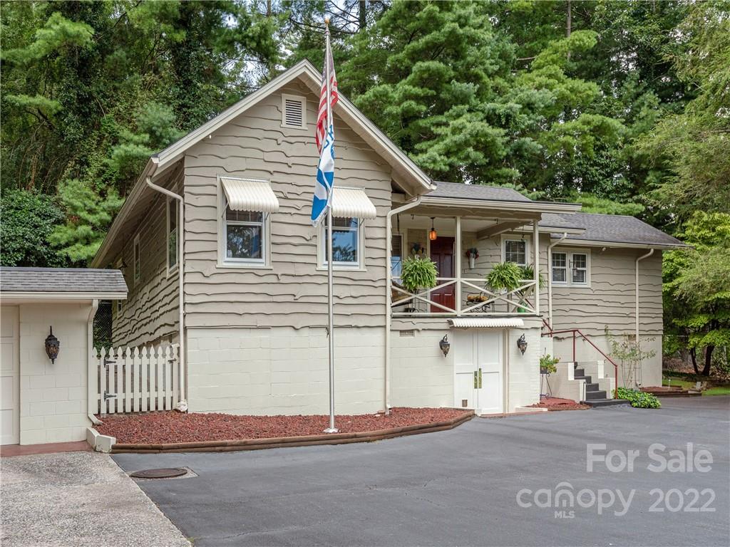 110 Chariton Avenue
