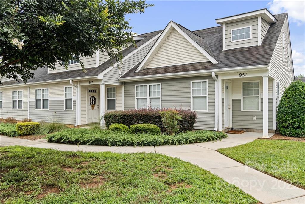 951 Barracuda Avenue