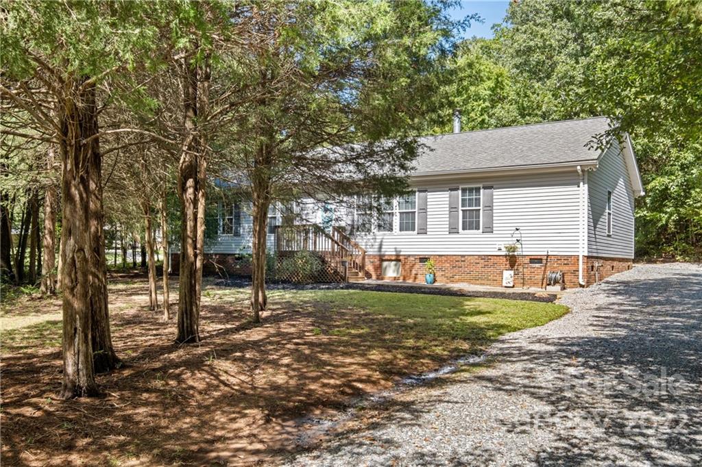 3057 Fountainview Avenue