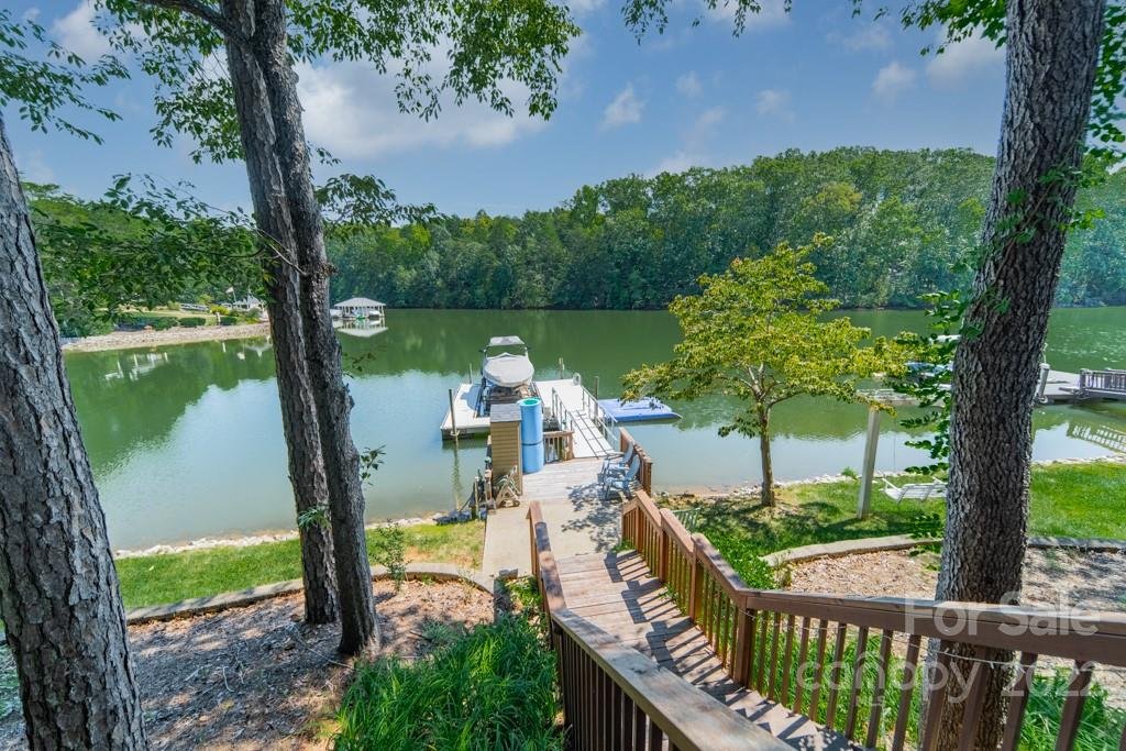 4282 Pointe Norman Drive