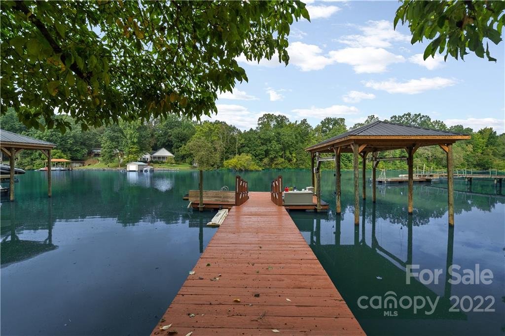 3623 Lake Bluff Drive