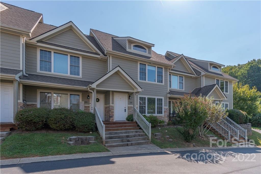 122 Rotunda Circle