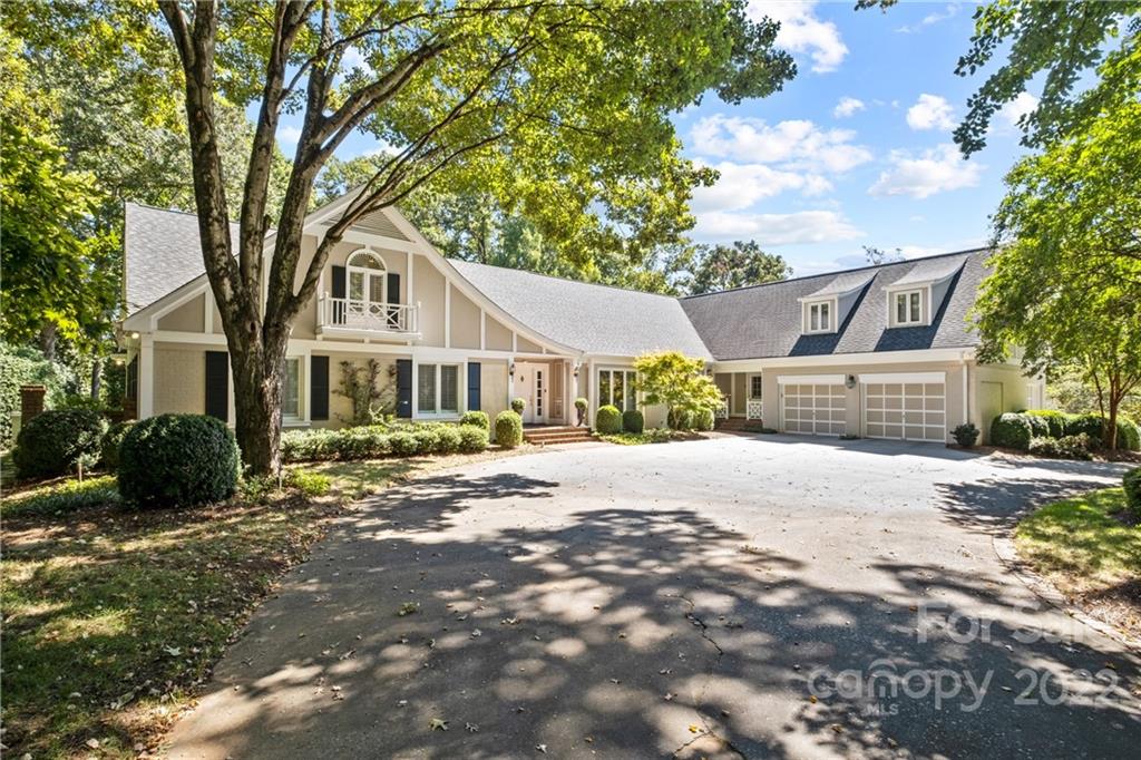 3638 Brentwood Drive