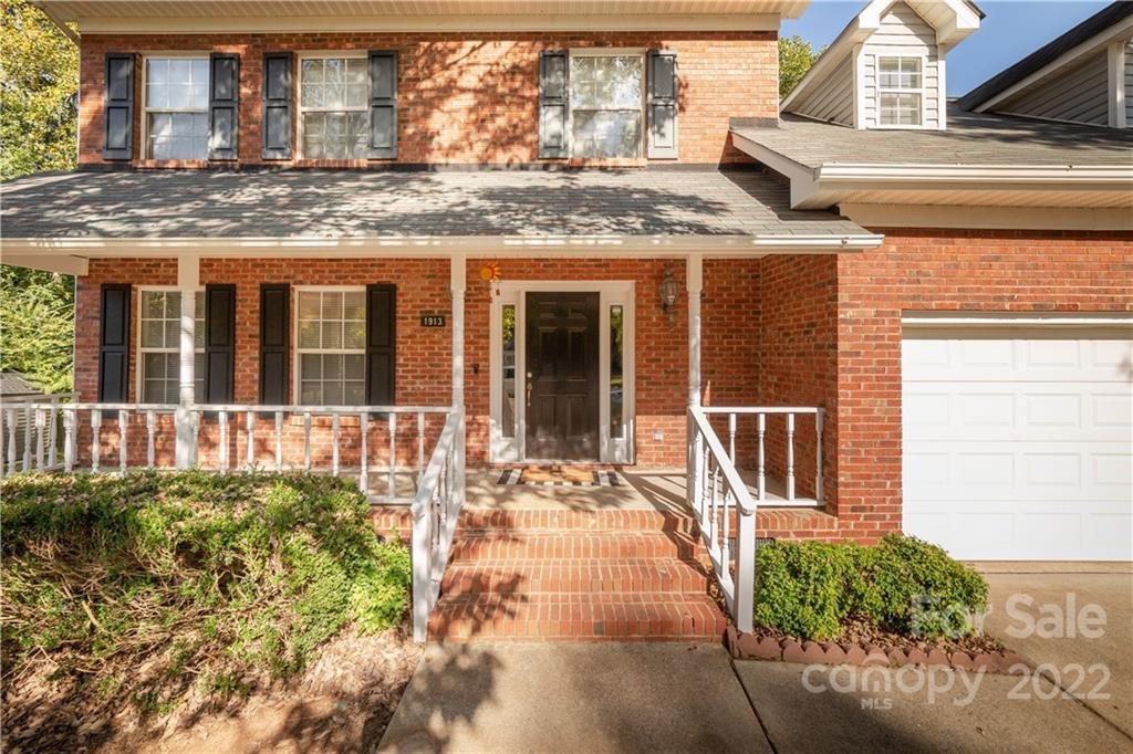 1913 Watlington Drive