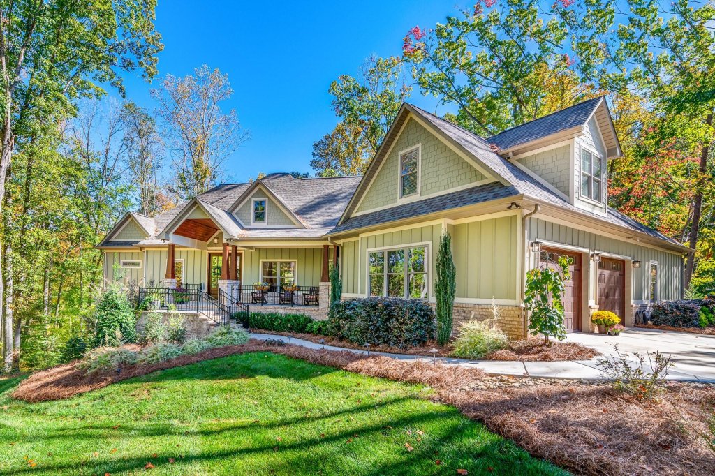 1110 Misty Creek Drive