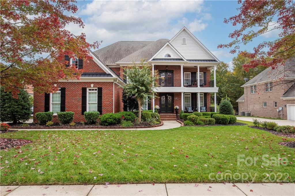 6705 Wesley Glen Drive